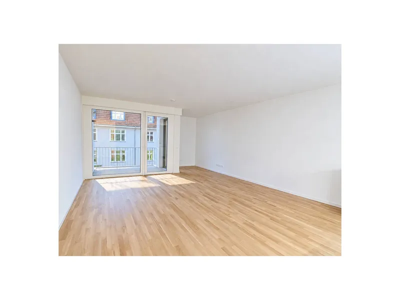 Geräumige 3-Zimmer-Wohnung mit 2 Balkonen und offenem Küchenbereich im Neubauquartier 'RIEKE' — photo 1